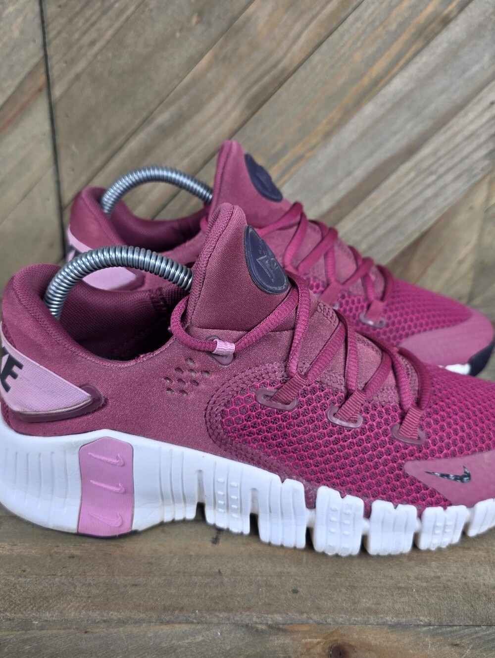 Nike Free Metcon 4 Womens Athletic Shoes Size 8 Sweet Beet Red CZ0596-600